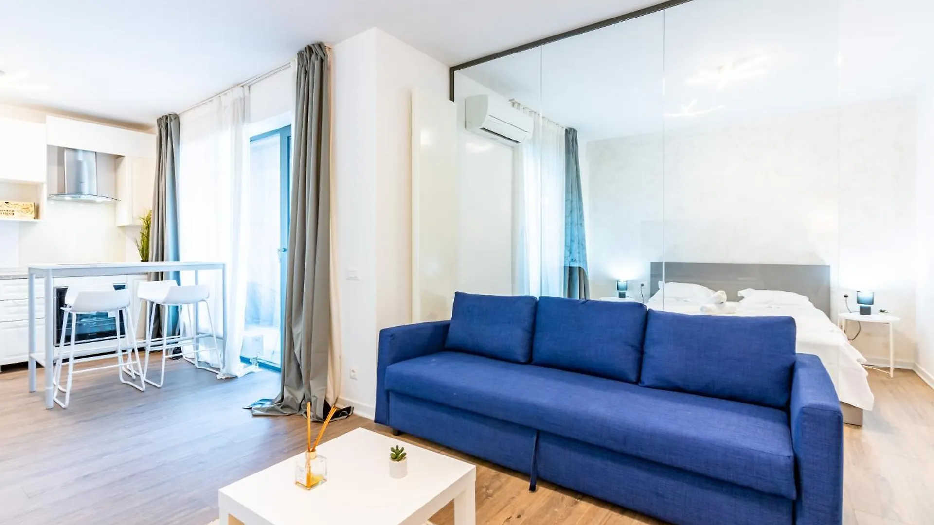 Cozystudio Cloud9 Promenada Subway Βουκουρέστι
