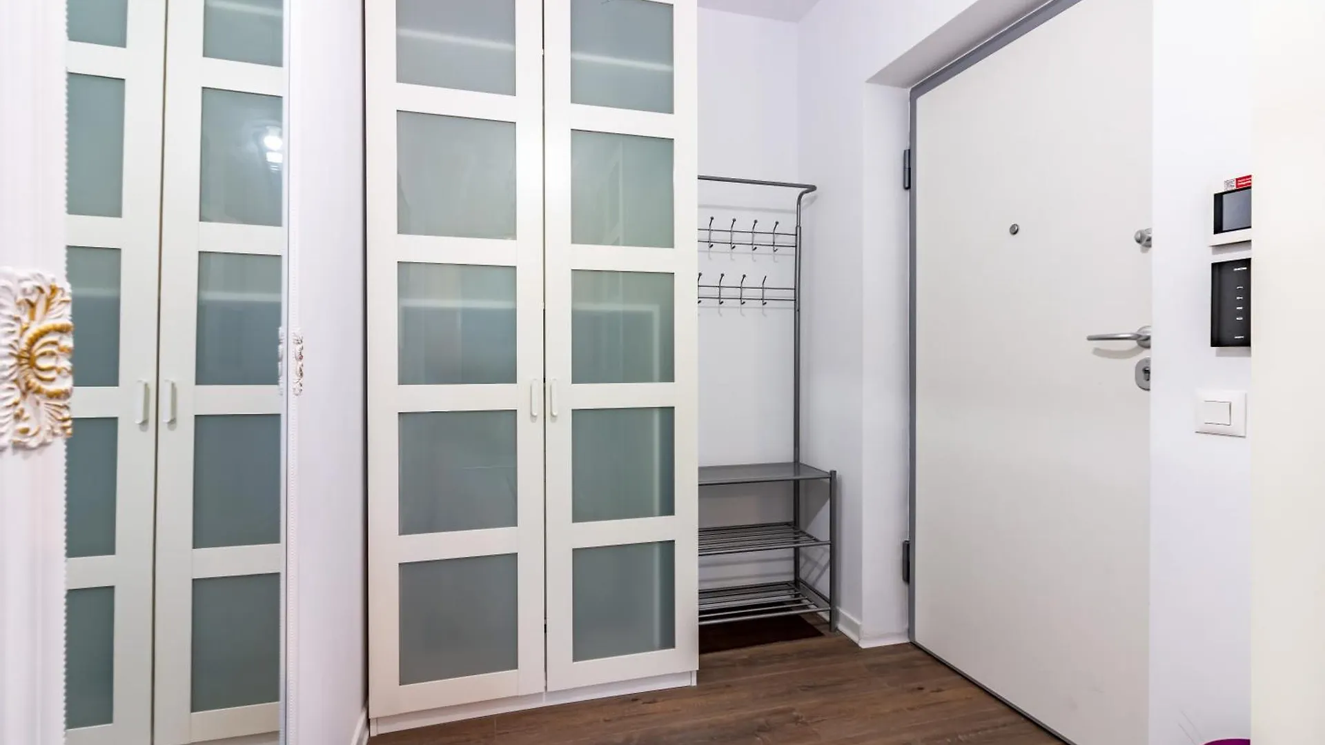 Cozystudio Cloud9 Promenada Subway Βουκουρέστι 0*,  Ρουμανία