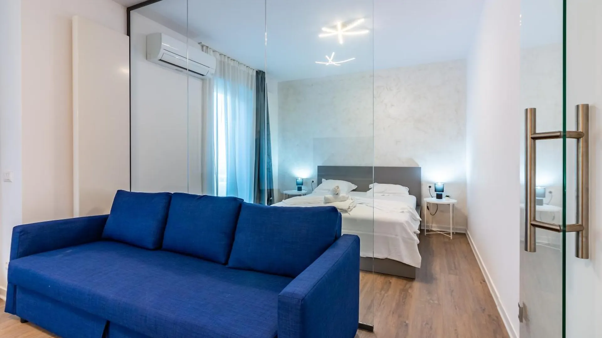 Cozystudio Cloud9 Promenada Subway بوخارست رومانيا